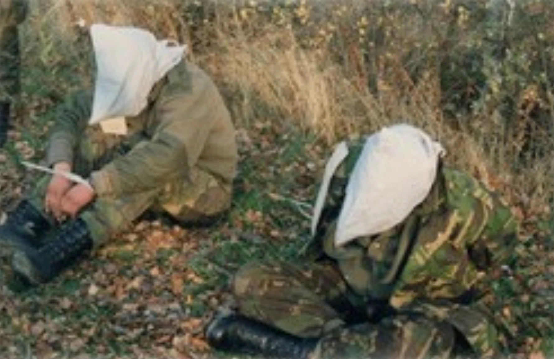 Historische Aufnahme festgesetzter Fernspäher bei Schinderhannes 1994